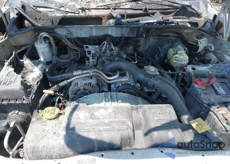 2002 Dodge Dakota z USA, uszkodzony, nr VIN 1B7FL16X22S598594